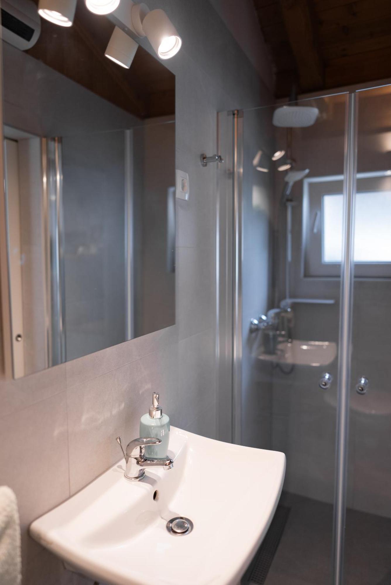 New Cosy Apartments With Private Parking أوباتيا المظهر الخارجي الصورة