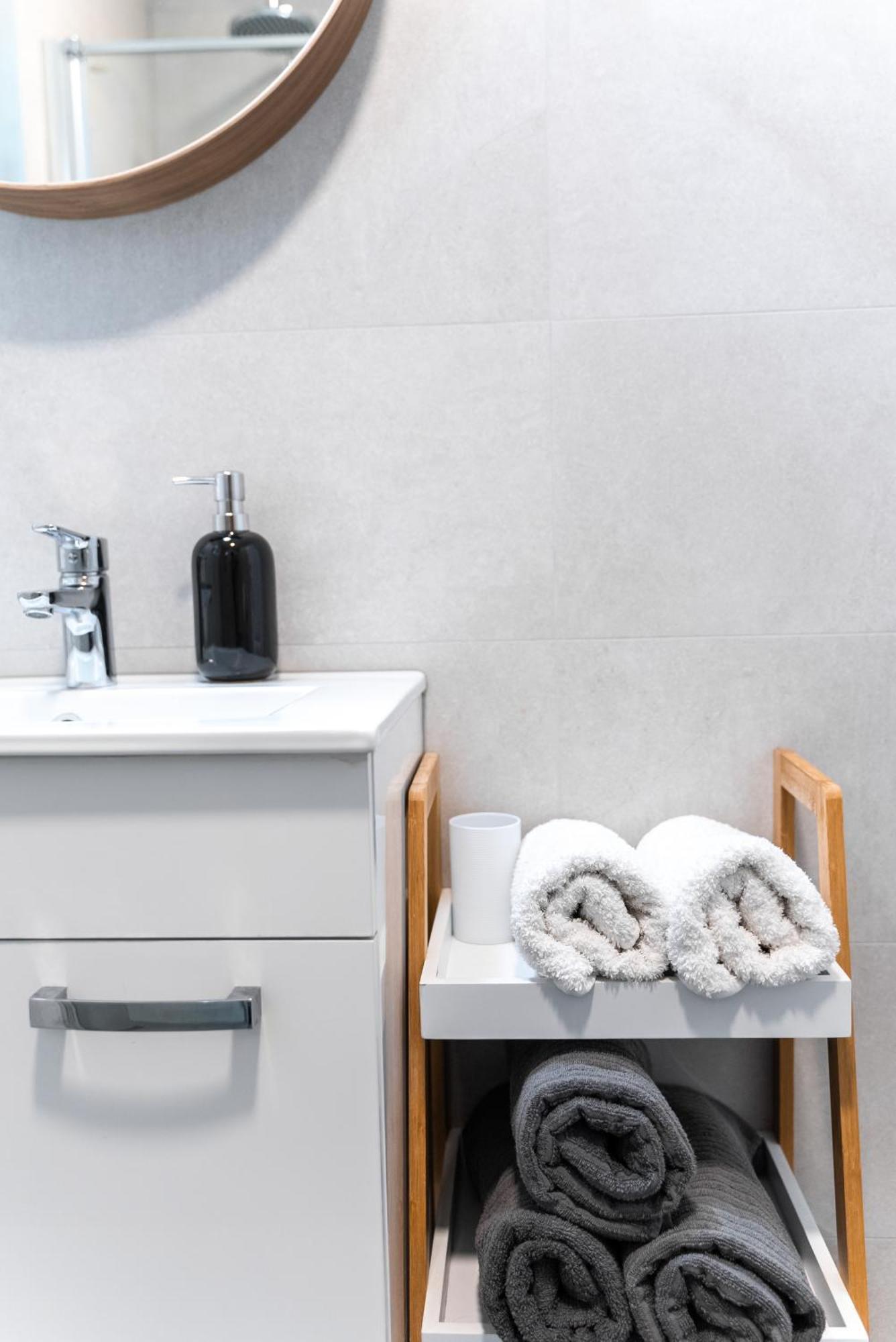 New Cosy Apartments With Private Parking أوباتيا المظهر الخارجي الصورة