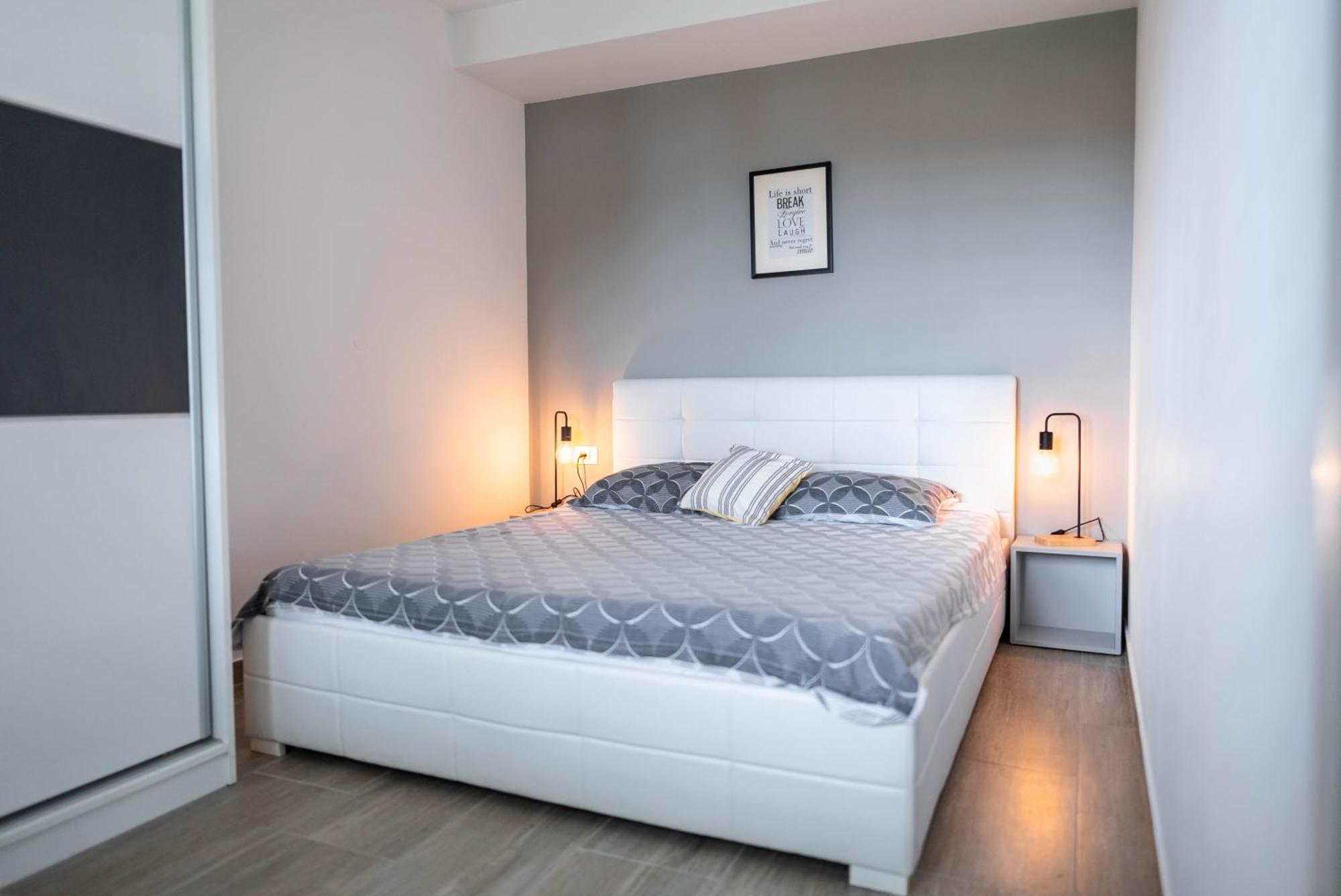 New Cosy Apartments With Private Parking أوباتيا المظهر الخارجي الصورة
